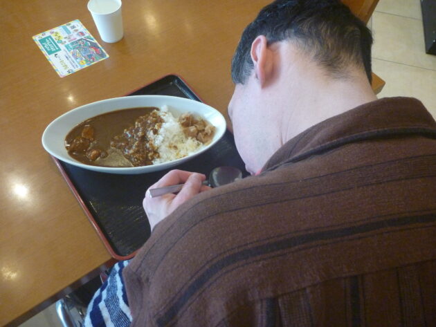 ボーリング参加前に腹ごしらえ!な利用者様