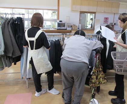 出張販売の様子