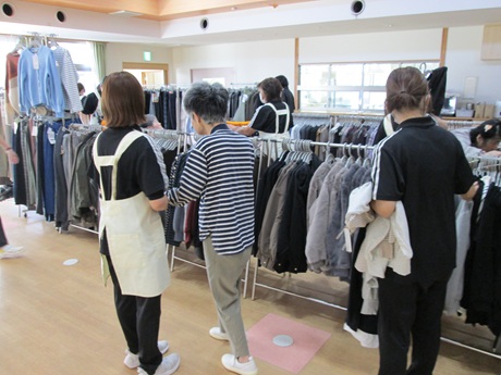 出張販売の様子