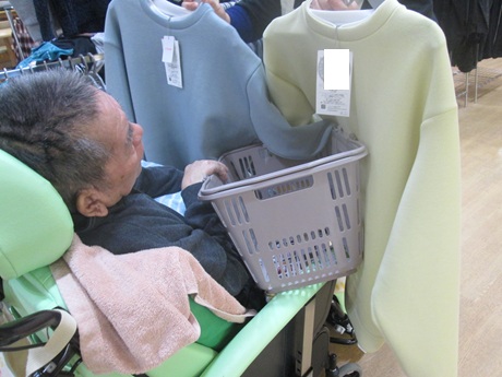 出張販売参加中の利用者