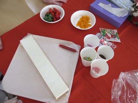 ケーキ作り！トッピング前の白いケーキ